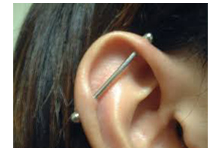 インダストリアルピアスイメージ